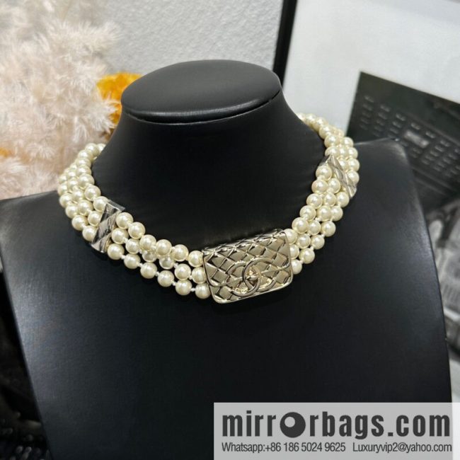 ☀️New ☑️ Chanel three-layer pearl bag 👜 necklace