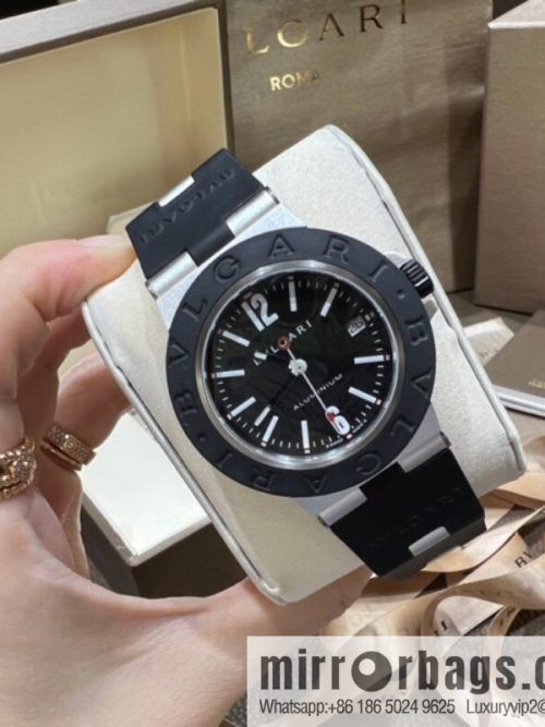 The new generation of Aluminium watches launched by BVLGARI