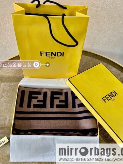 FENDI Fendi 95% wool + 5% silk presbyopia FF alphabet scarf