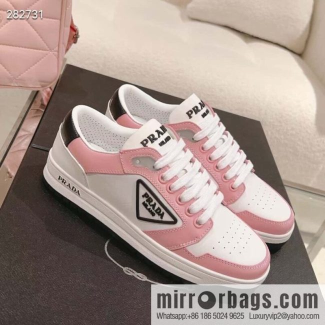🐰🐰Prada ss23 new arrival~ Prada 2023 | New triangular standard couple men\'s and women\'s board shoes