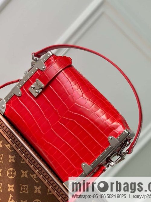 M21477 red alligator pattern M46358 full leather box bag series M21741 SIDE TRUNK handbag