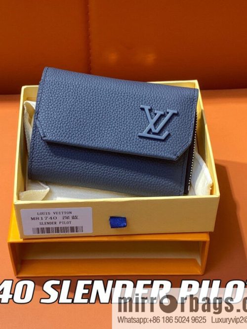 [Original order boutique] M82410 dark blue, full leather wallet series M81740 SLENDER PILOT wallet