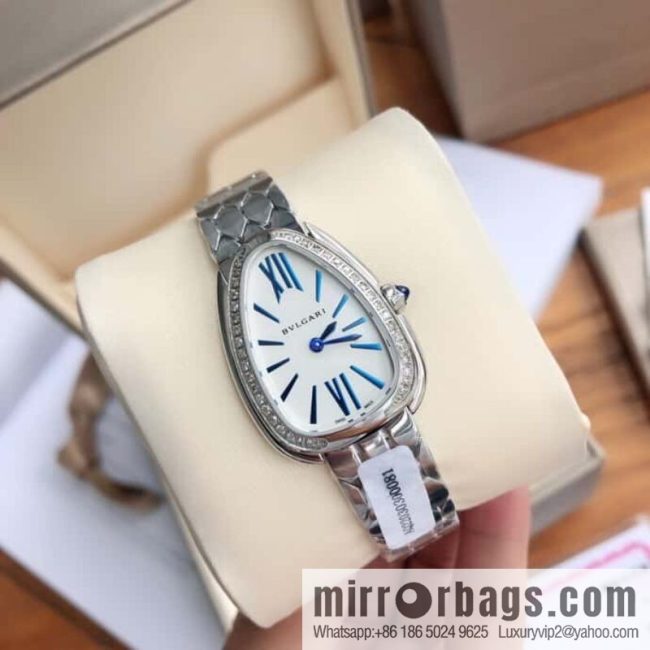 Bvlgari ladies watch, the latest diamond-encrusted Serpenti seduttori snake shadow watch
