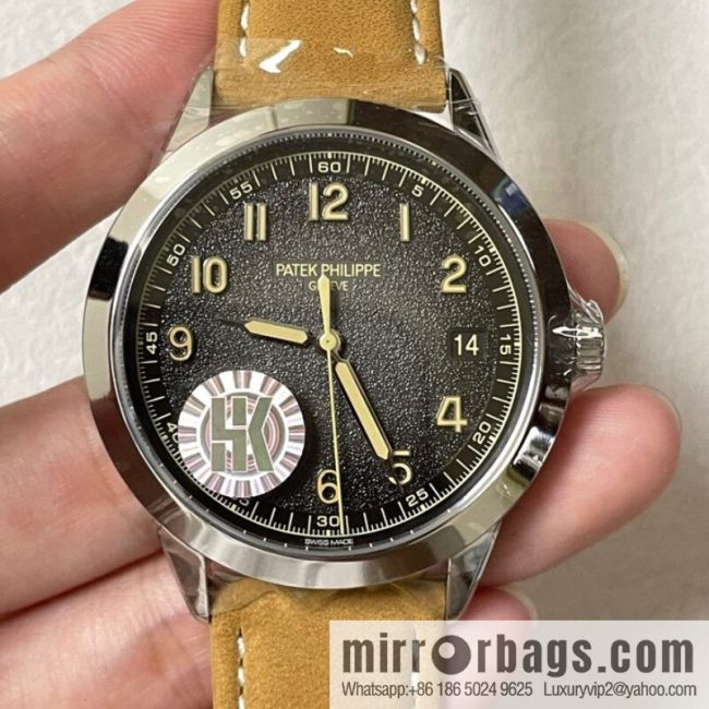 Patek Philippe Calatrava series ref.5226G-001 watch - Image 3