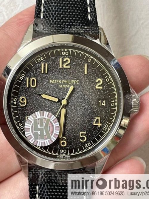 Patek Philippe Calatrava series ref.5226G-001 watch