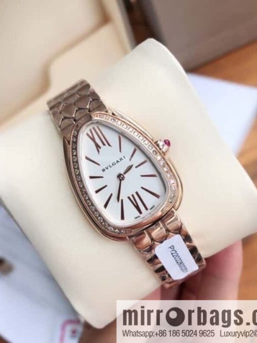Bvlgari ladies watch, the latest diamond-encrusted Serpenti seduttori snake shadow watch