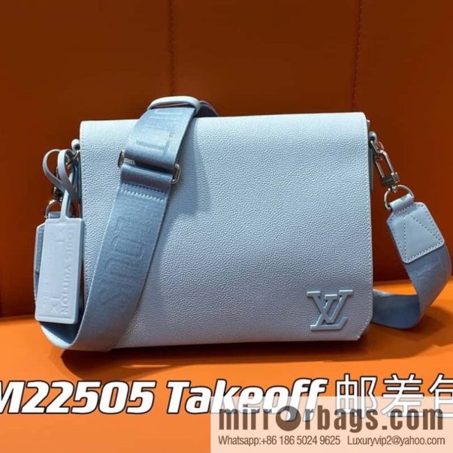[Original order boutique] M22505 light blue, full leather men\'s bag messenger bag series Takeoff messenger bag