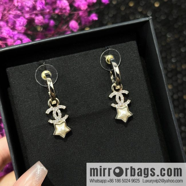 ☀️New ☑️ Chanel C3 double c pentagram ⭐ star stud earrings ☀️