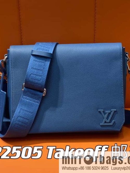 [Original order boutique] M22505 dark blue M21363 full leather men\'s bag messenger bag series Takeoff messenger bag