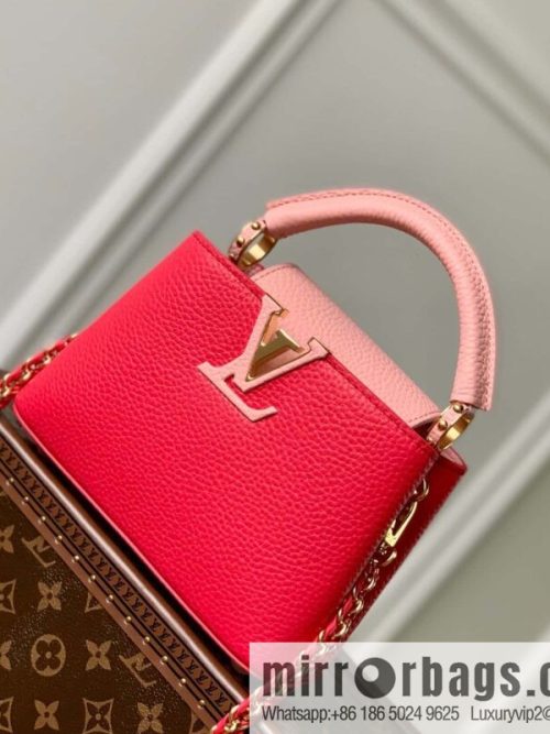 M21689 Capucines BB handbag