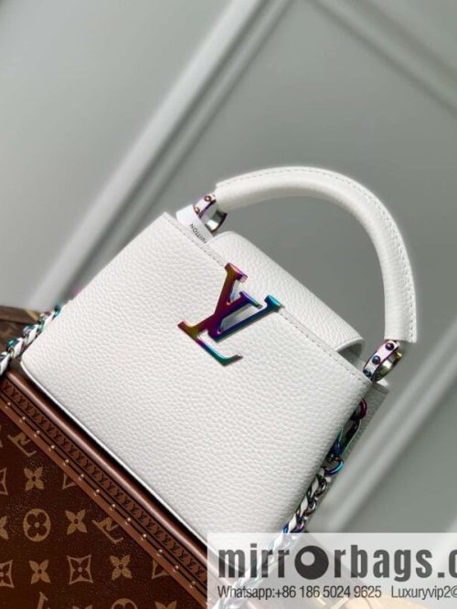 M22054 CAPUCINES BB handbag