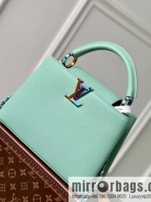 M22055 CAPUCINES small handbag