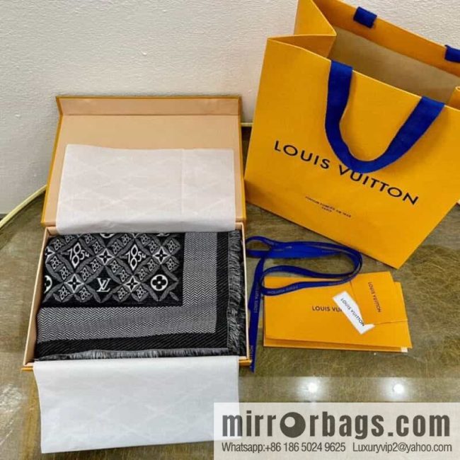 LV Louis Vuitton 60% silk 40% wool scarf shawl mp2821 mp2823 - Image 2
