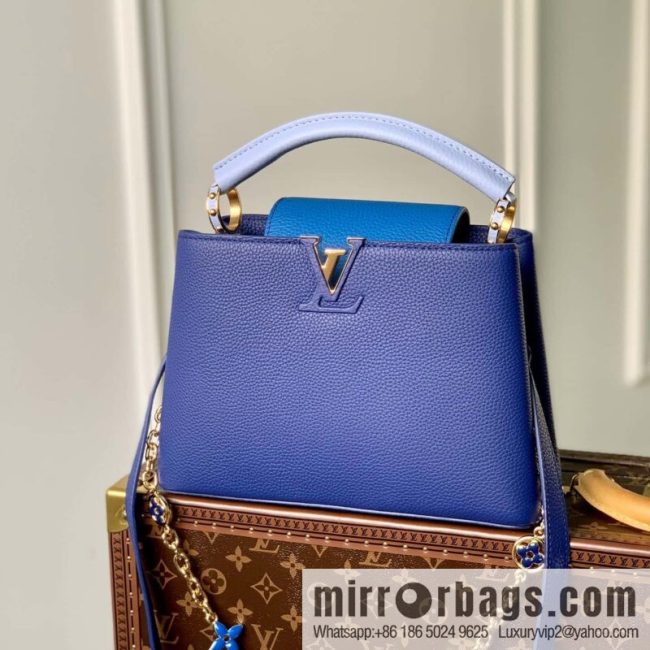 [Exclusive real shot M20844 blue/small] Capucines BB handbag