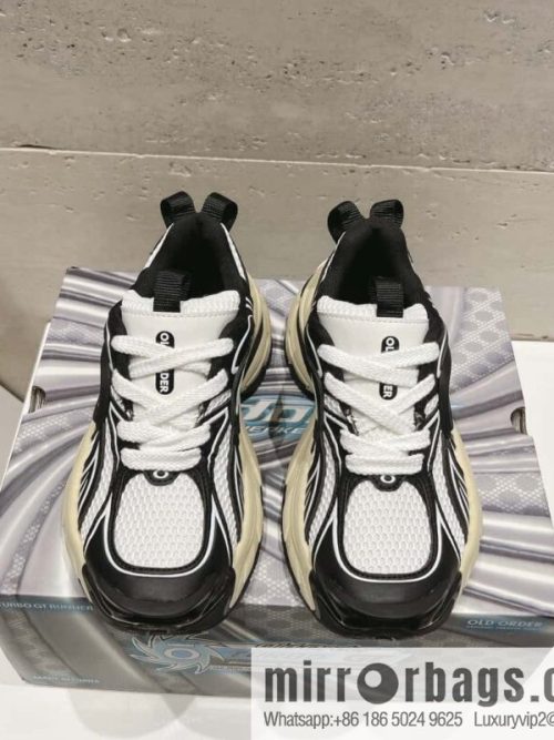 🐰🐰(Genuine version) Oldorder turbo GT sneakers, turbo running shoes, dad shoes, trendy brand casual couple models