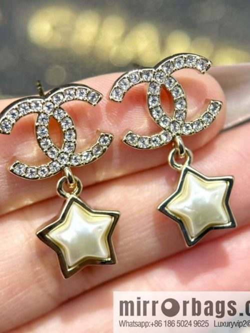 ☀️New ☑️ chanel c2 double c pentagram ⭐ star stud earrings ☀️