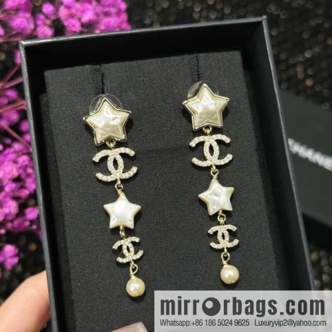 ☀️New ☑️ chanel c5 double c pentagram ⭐ star stud earrings ☀️