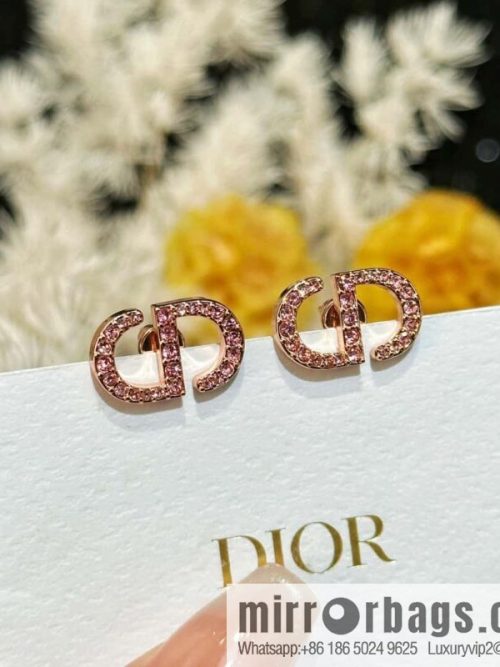 ☀️New ☑️ Dior pink diamond rose gold CD stud earrings ☀️
