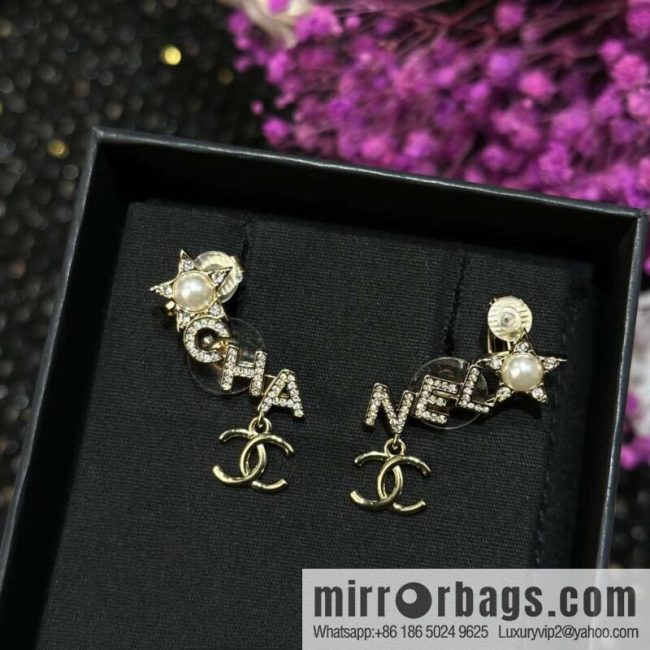 ☀️New ☑️ Chanel double c full diamond letter pentagram ⭐ star earclip stud earrings ☀️