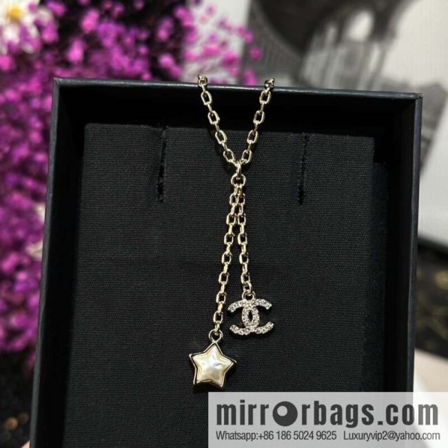 ☀️New ☑️ Chanel Double C Pentagram ⭐ Star Necklace ☀️