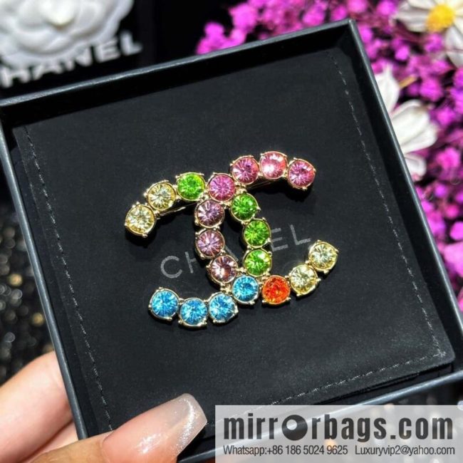 ☀️New ☑️ Chanel Double C Diamond Brooch ☀️