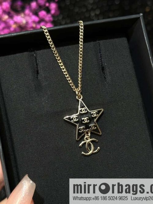 ☀️New ☑️ Chanel Double C Pentagram ⭐ Star Necklace ☀️