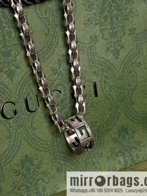 ☀New Gucci Gucci Double G Ring Necklace ☀