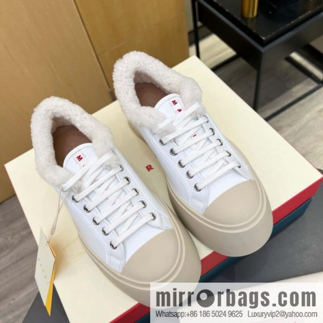 🐰🐰MARNI star with ❤️‍🔥 high version MARNI catwalk model flat shoes