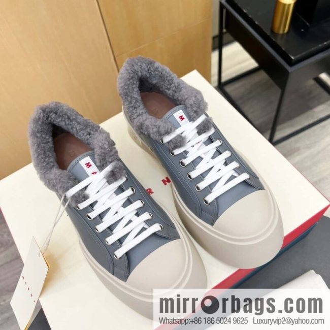 🐰🐰MARNI star with ❤️‍🔥 high version MARNI catwalk model flat shoes