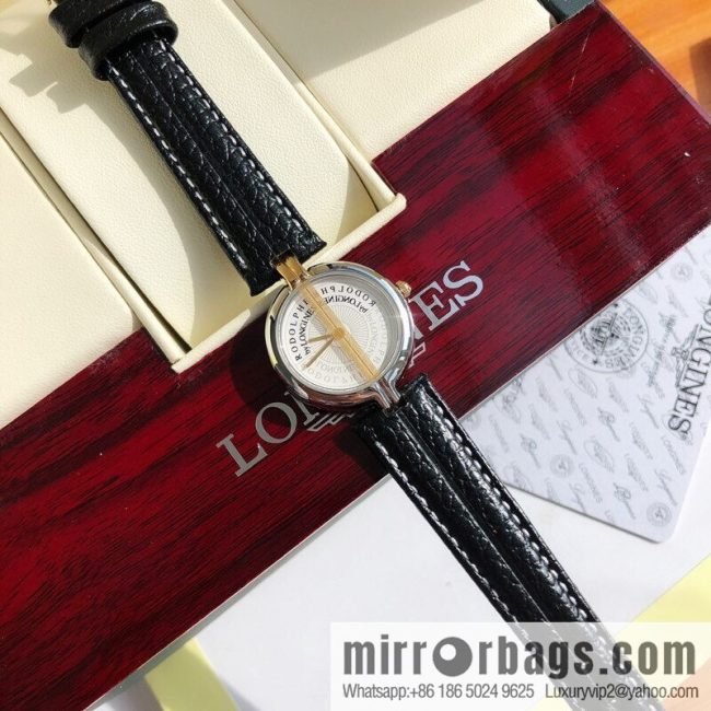 The Longines Rudolph series is a joint limited edition designed by top designers Rodolphe and Longines, large 32mm and small 24mm. - Image 2