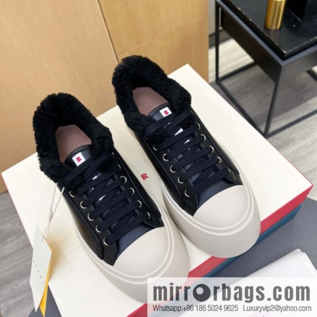 🐰🐰MARNI star with ❤️‍🔥 high version MARNI catwalk model flat shoes