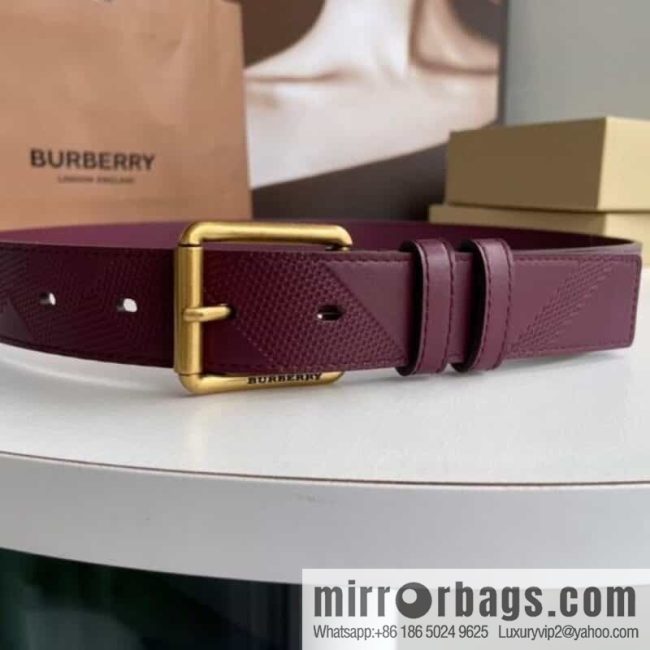 BURBERRY Cowhide Pressed Checkered Men\'s Pin Buckle Belt - Image 3