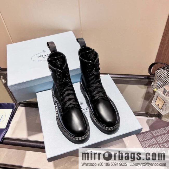 🐰🐰Top 🔝 2022SSS launched Prada boots series 🌲🌲 1 💥 PRADA early autumn and winter catwalk Internet celebrity with the same style
