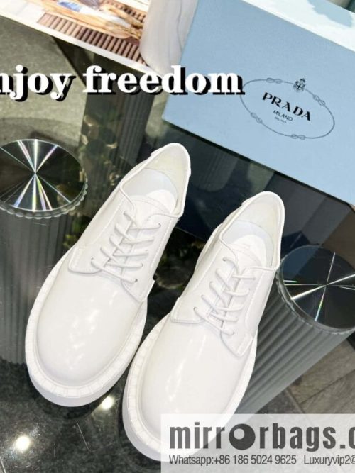 🐰🐰PRADA Prada Spring/Summer 2022 Upgraded Triangle Loafers