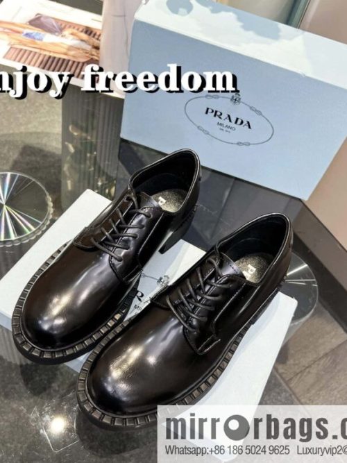 🐰🐰PRADA Prada Spring/Summer 2022 Upgraded Triangle Loafers