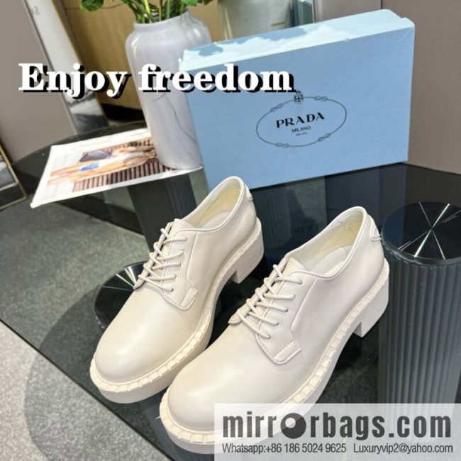 🐰🐰PRADA Prada Spring/Summer 2022 Upgraded Triangle Loafers