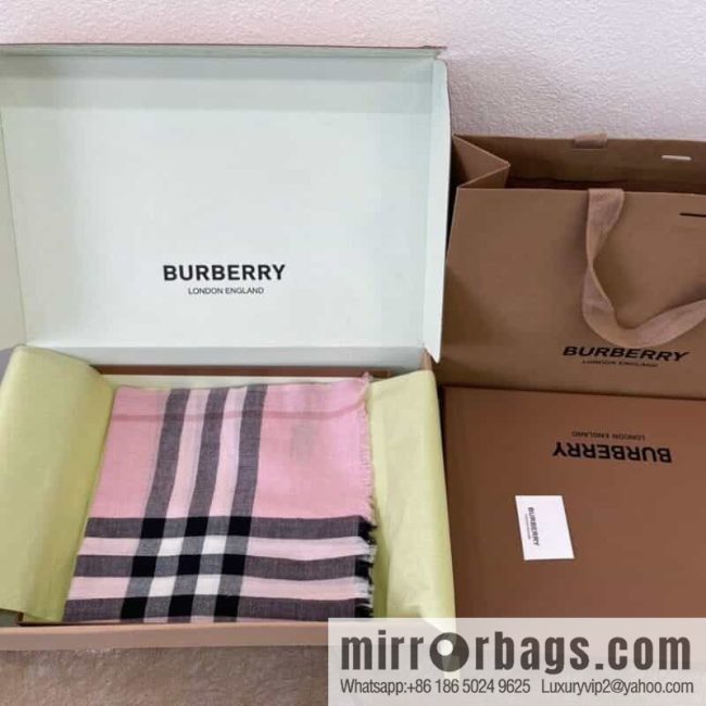Burberry Burberry Thin Silk Hair Classic Long Towel - Image 2