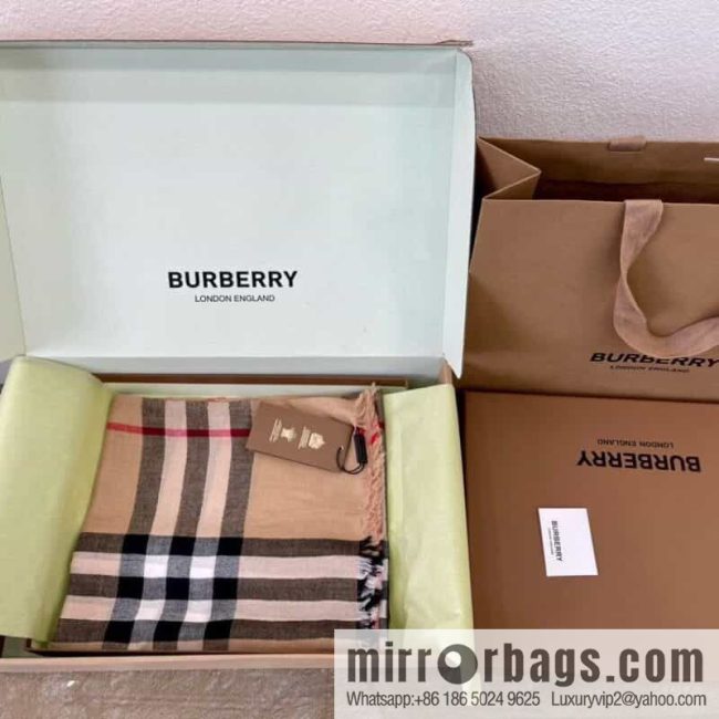 Burberry Burberry Thin Silk Hair Classic Long Towel - Image 3