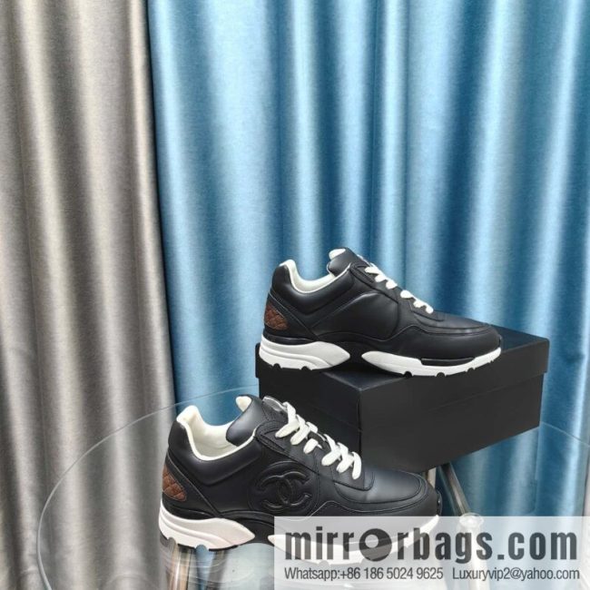 🐰🐰CHANE Xiaoxiang platform panda board shoes sneakers, Chanel 2023ss hot panda shoes 🐼 color scheme platform casual sneakers board shoes