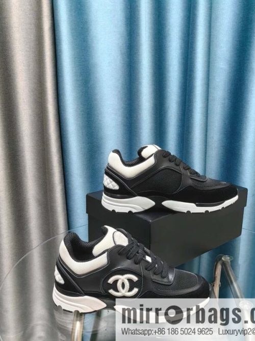🐰🐰CHANE Xiaoxiang platform panda board shoes sneakers, Chanel 2023ss hot panda shoes 🐼 color scheme platform casual sneakers board shoes