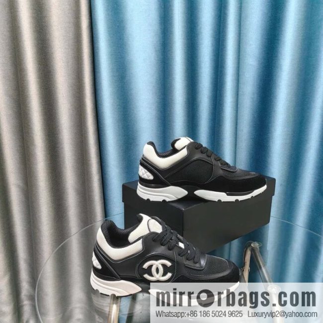 🐰🐰CHANE Xiaoxiang platform panda board shoes sneakers, Chanel 2023ss hot panda shoes 🐼 color scheme platform casual sneakers board shoes