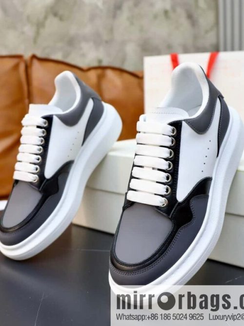 🐰🐰Alexander mcqueen/McQueen, couple 👫 classic star explosion versatile white shoes, original outsole