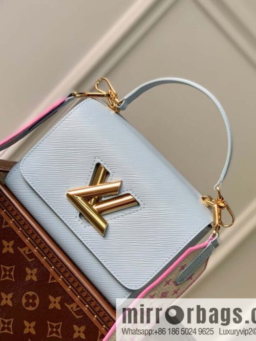M22515 Twist Small Handbag