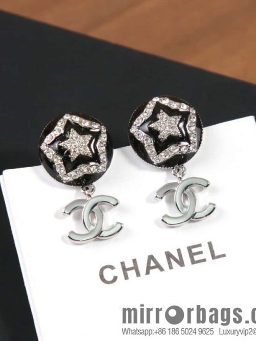 ☀️New ☑️ chanel c2 double c pentagram ⭐ star stud earrings ☀️
