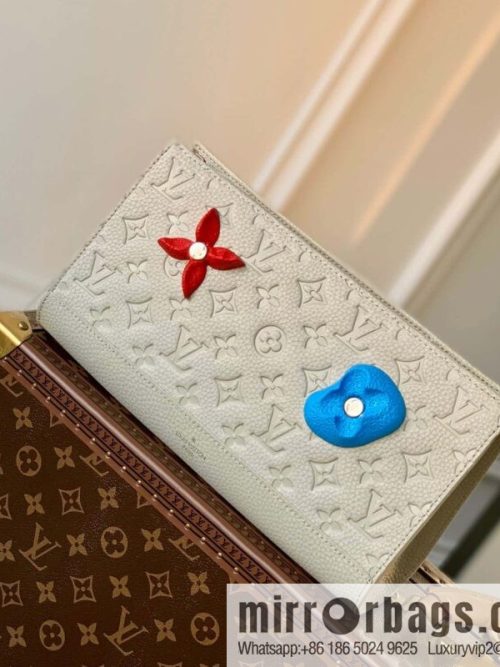 M81556 White clutch bag 1934 Louis Vuitton Sac Tricot handbag