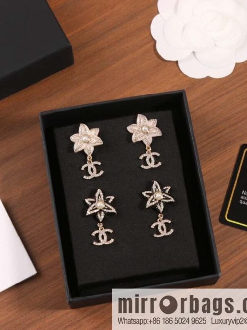 ☀️New ☑️ chanel c2 double c flower stud earrings ☀️