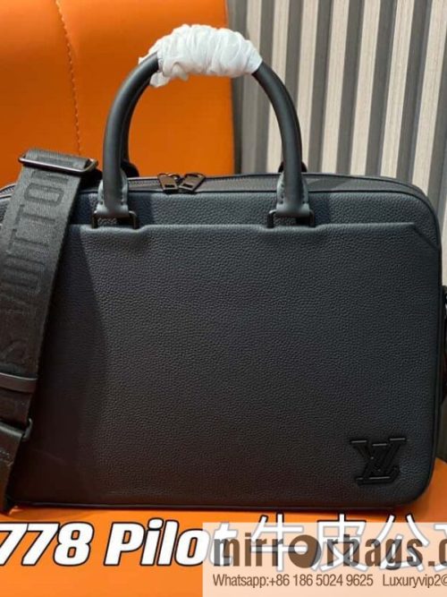 M23778 autumn and winter new full leather briefcase series PILOT briefcase