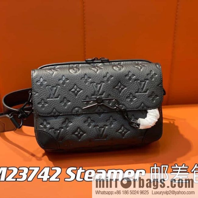 [Original single boutique] M23742 46795 full leather black men\'s bag messenger bag series Steamer messenger bag