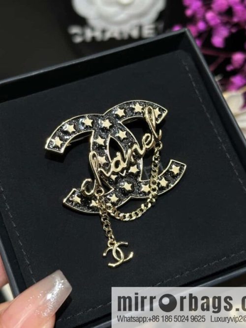 ☀️New ☑️ Chanel Double C Fringe Brooch ☀️