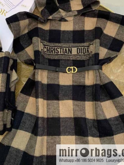 Dior Dior Check\'N \'Dior Black Coffee England Checked Dress Cloak